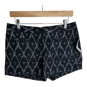 Gap Women's Chino Shorts Black White Gray Aztec Print‎ Size 2 NWT